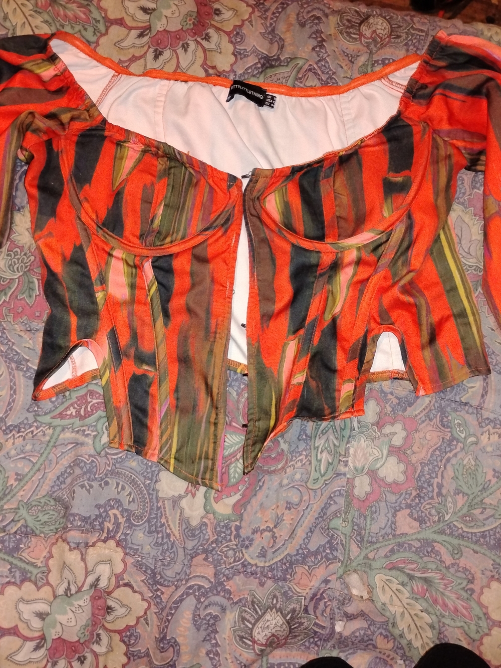 PrettyLittleThing - Vibrant Orange And Green Striped Long Sleeved Corset Top